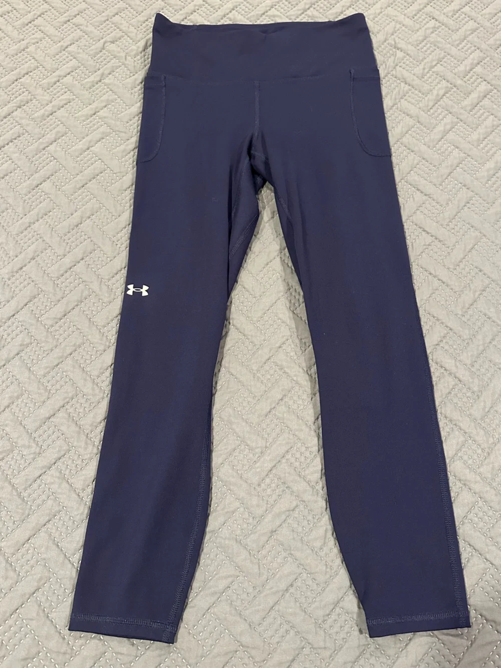 Women’s Crop Navy Active Leggings - Comfortable Everyday Bottoms
